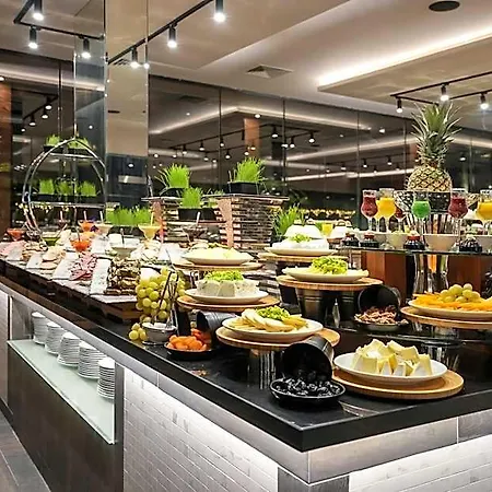 Grand Therme Отель Банско
